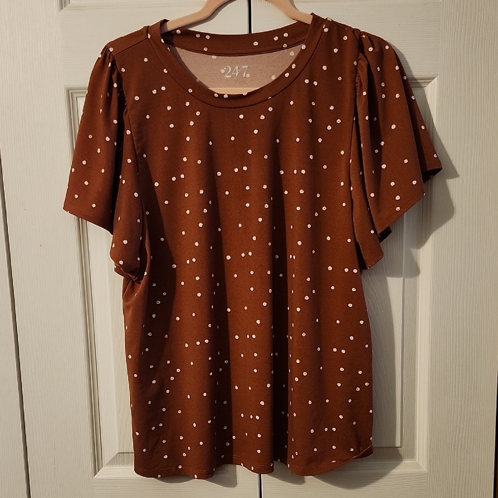 Chic Brown Polka Dot Short Sleeve Top